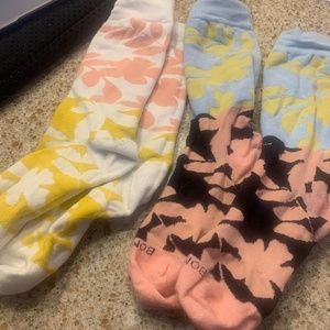 2 Bomba Womens Lightweight socks calf (worn once)